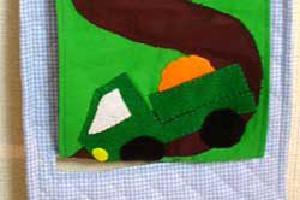 トラックのアップリケ