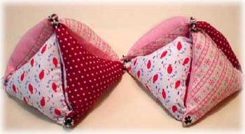 コラム：「さんかくぽっち」１２こ。