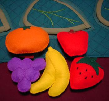 くだものと葉っぱ